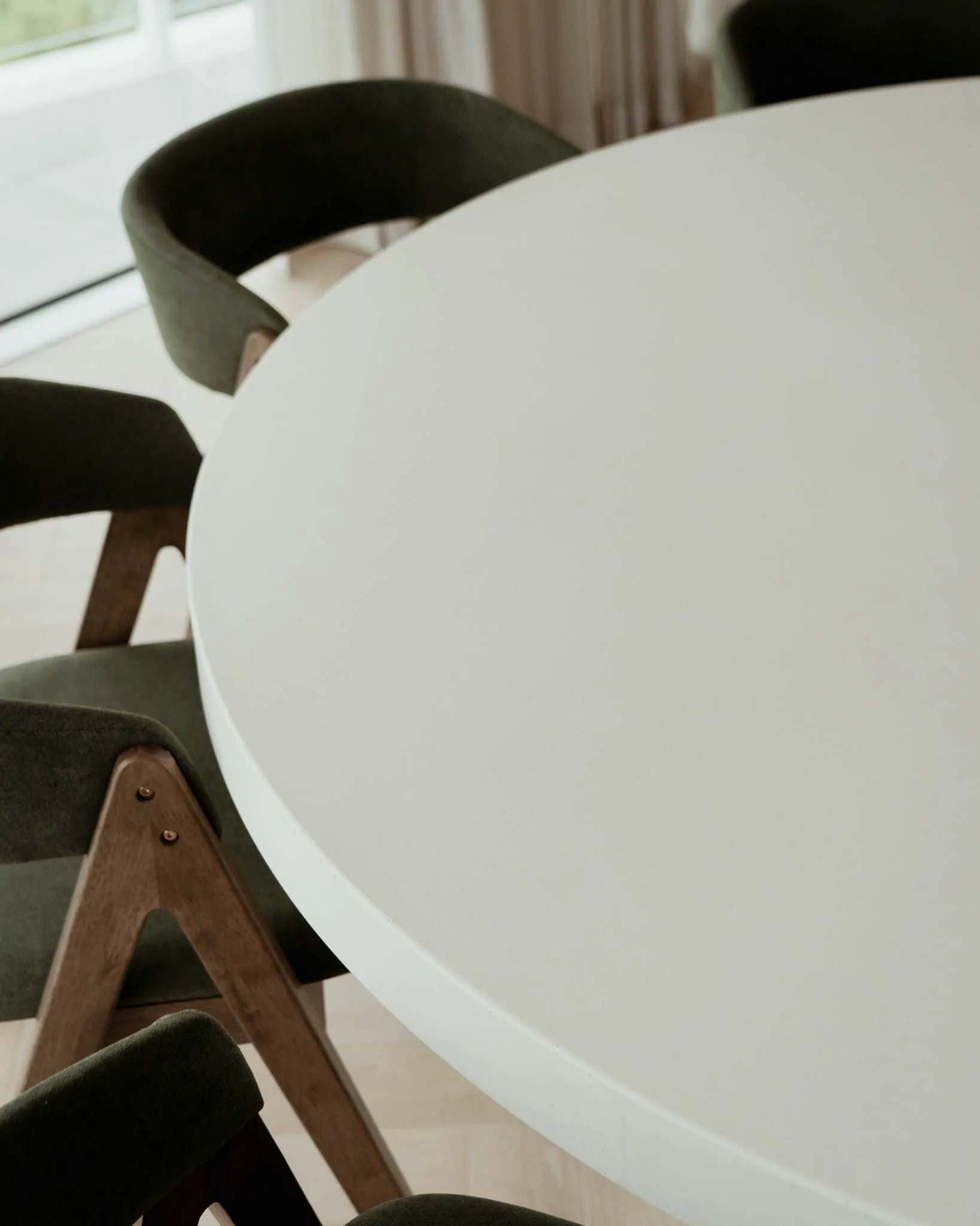 Large - 1800mm / Whitehaven