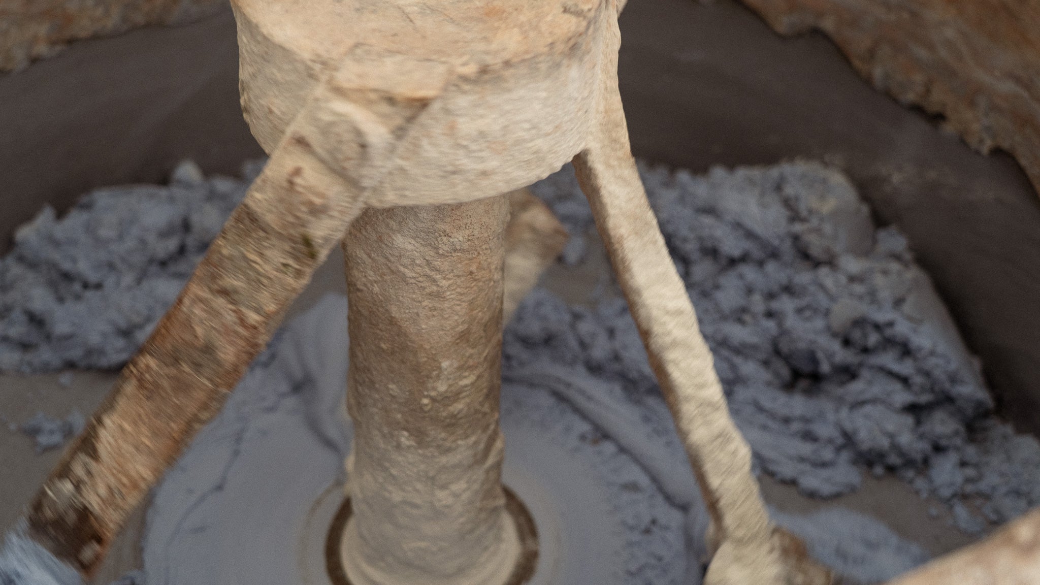 Close up imagery of concrete mixer.
