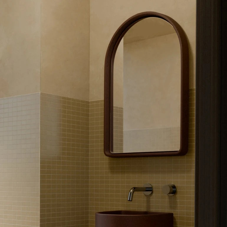 Merlot / 800mm x 500mm / Non-backlit