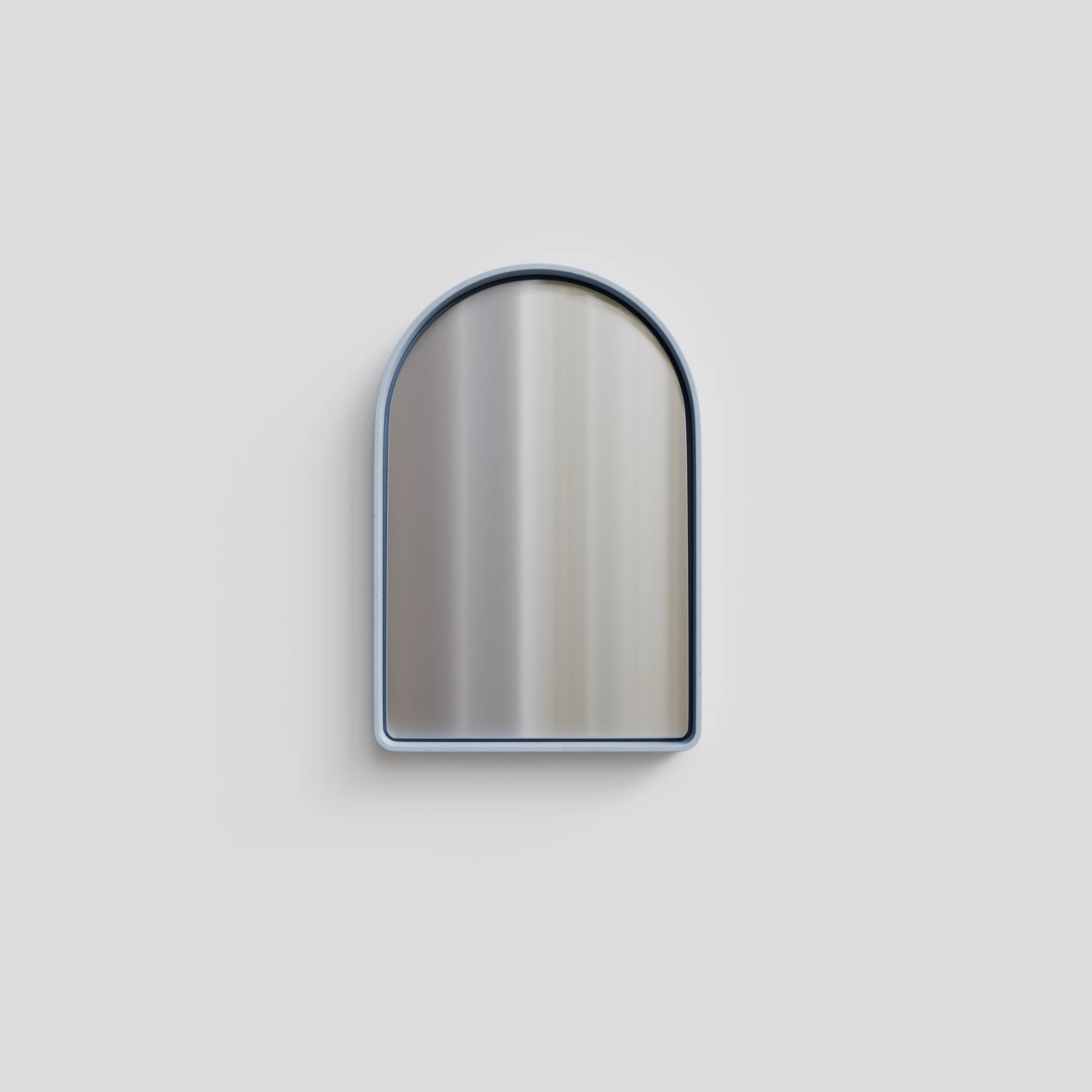 Bluebottle / 600mm x 400mm / Non-backlit