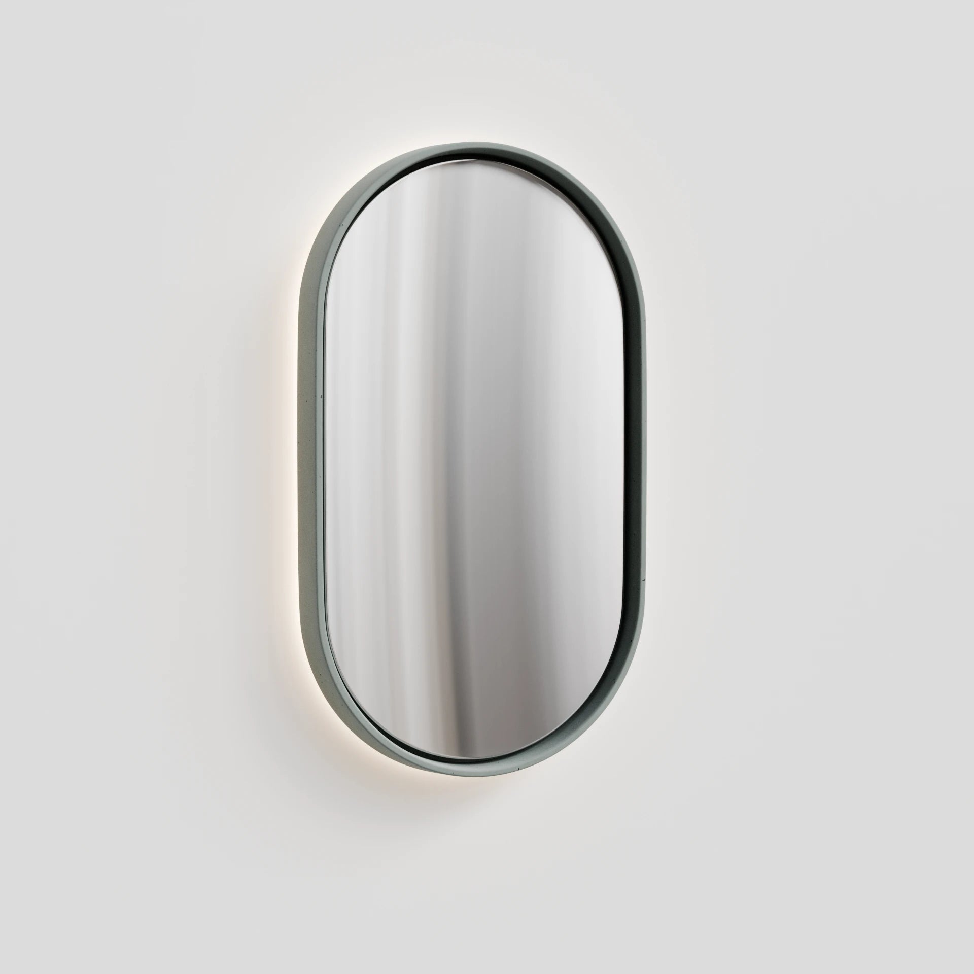 Platinum Grey / 800mm x 500mm / Backlit